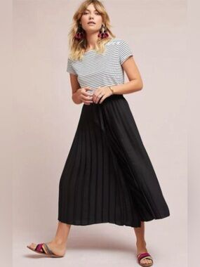 NWT Anthropologie Feather Bone Cropped Pleated Pants Size XL